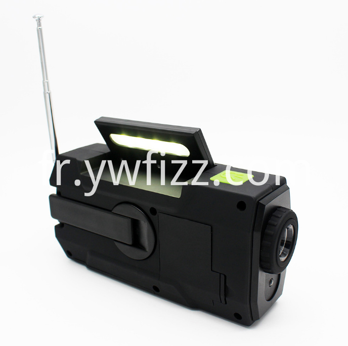 Ayant la fonction d'alarme Having alarm function